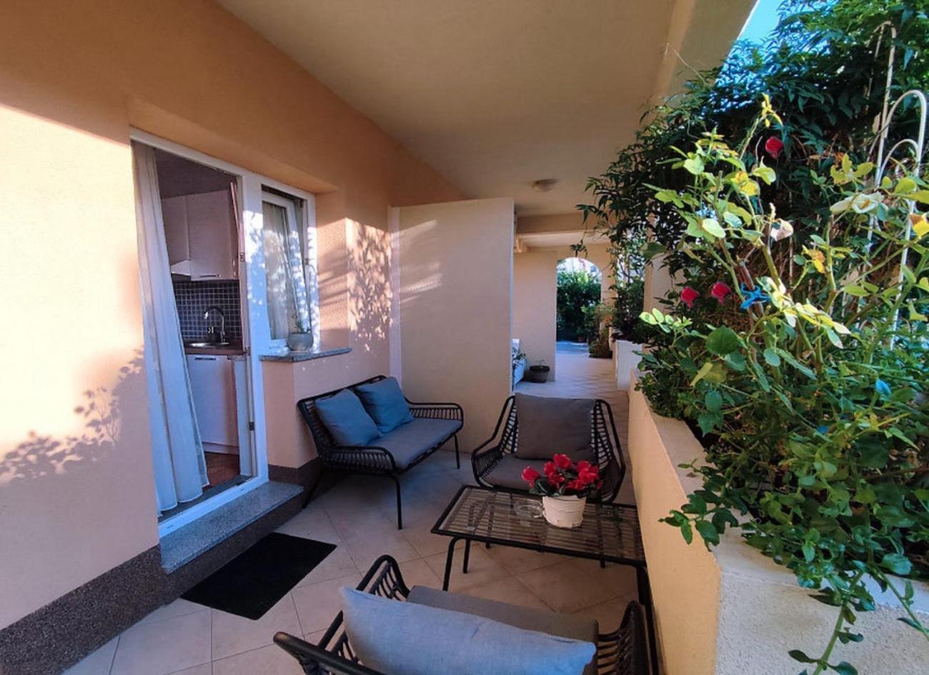Apartments And Rooms By The Sea Tucepi, Makarska - 6058 Exterior foto