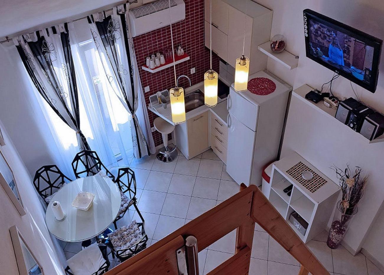 Apartments And Rooms By The Sea Tucepi, Makarska - 6058 Exterior foto